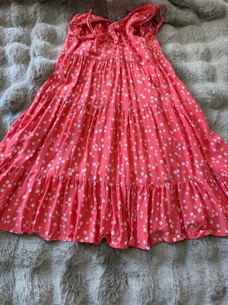Vestido Coral Estampado Flores.  Talla M