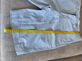 Bermudas de vestir azul claro
