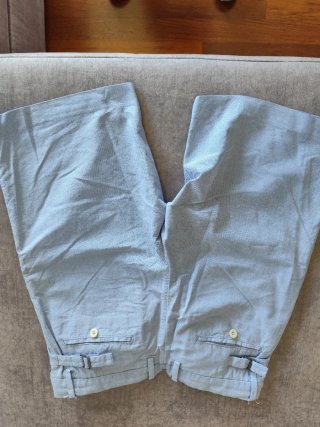 Bermudas de vestir azul claro