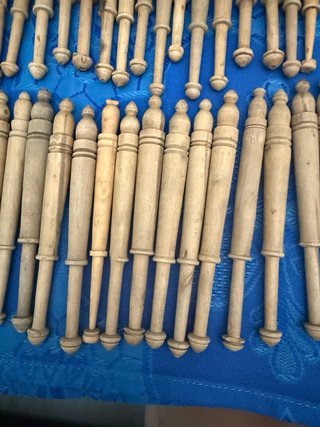 Bolillos antiguos de madera (Set de 24)