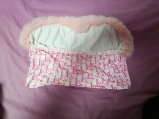 Top mujer rosa y blanco con pelo