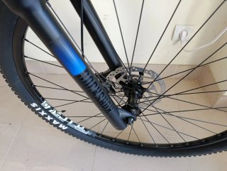Bicicleta BH ULTIMATE RC 29 Talla L. Liquidación.
