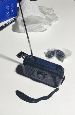 Radio de Emergencia Multifunción negro