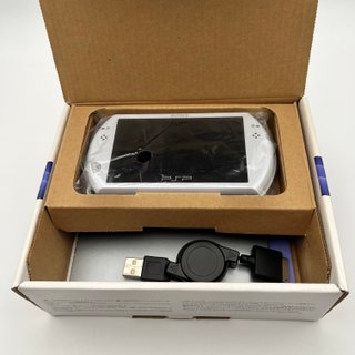 Sony PSP GO Pearl White PSP-N1000PW