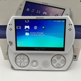 Sony PSP GO Pearl White PSP-N1000PW