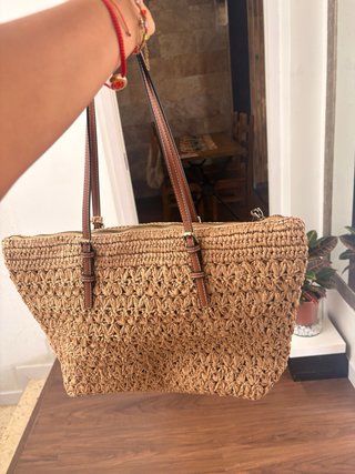 Bolso Parfois tejido con detalle de naranjas.