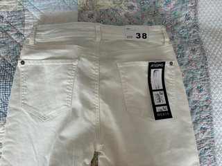 Pantalón blanco Easy Wear