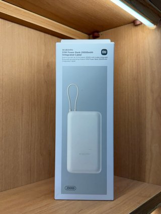 Xiaomi Power Bank 20000mAh 33W Cable Integrado