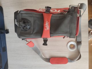 Transportín TOUCHDOG gris y rojo