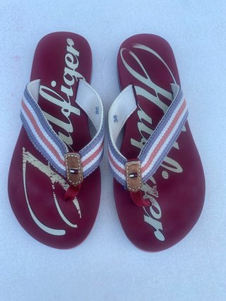 Chanclas Tommy Hilfiger granates talla 38