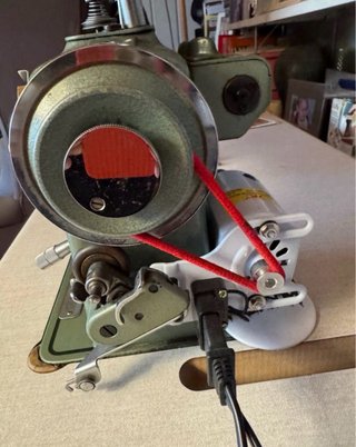 Máquina de coser Refrey Transforma