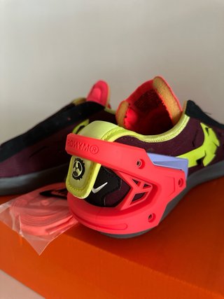 Nike Acronym zapatillas rojas y amarillas