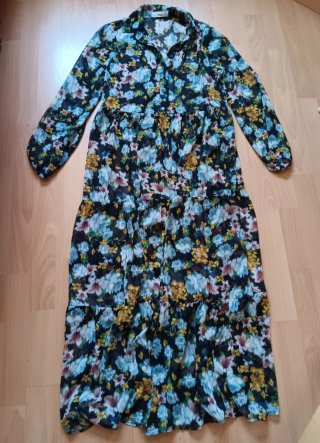 Vestido Mango floral talla S