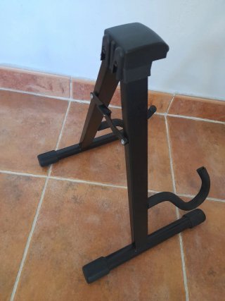 Pie de guitarra Admira
