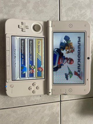 Nintendo 3DS XL Edición Yoshi