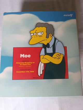 Figura Moe  Los Simpsons Super 7 ultimates