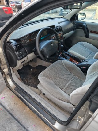 Opel Omega 2002