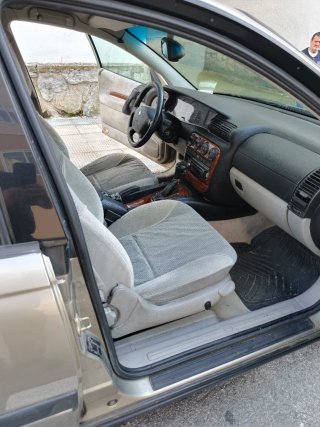Opel Omega 2002