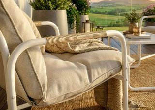 Conjunto Exterior Jardín Beige y Marrón