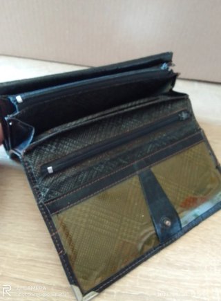 Cartera de piel HLB negra