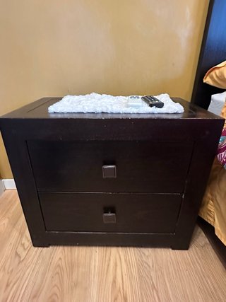 Habitación Cabecero y Mesitas   Marca: BANAK