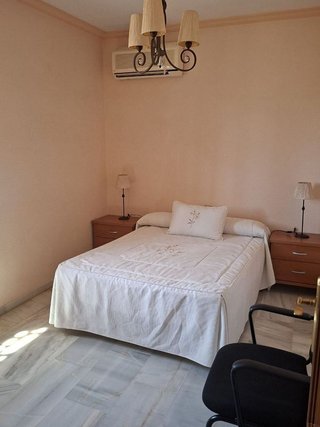 Chalet en venta en Montequinto en Dos Hermanas