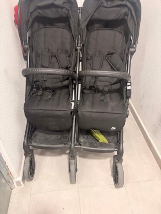 Silla de paseo gemelar/hermanos negra
