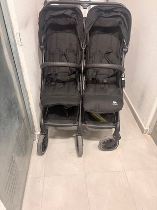 Silla de paseo gemelar/hermanos negra