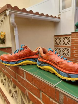 Zapatillas Hoka N44 Casi Nuevas