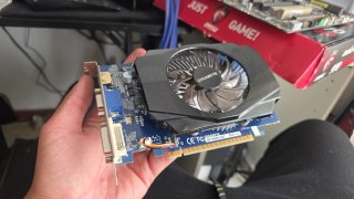 Tarjeta Gráfica Gigabyte GV-N630-2GI