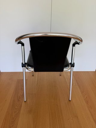 4 sillas diseño italiano aluminio y piel