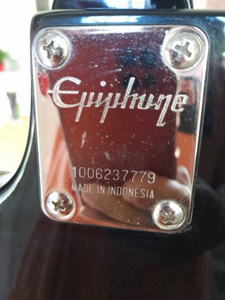 Guitarra Eléctrica Epiphone Les Paul Negra