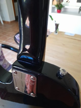 Guitarra Eléctrica Epiphone Les Paul Negra