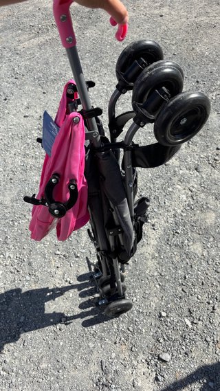 Carro de bebé Asalvo rosa y gris nuevo con etiquet
