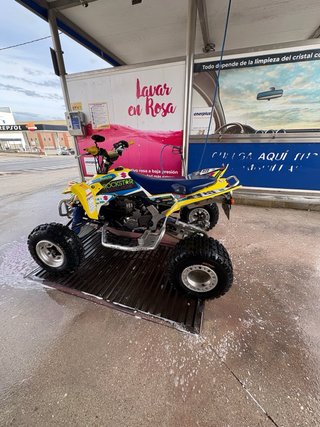 Suzuki LTR 450 Quad Amarillo