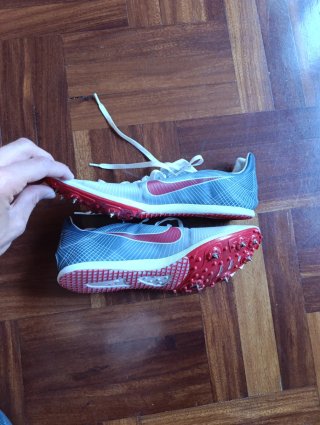 Zapatillas Nike Clavos Talla 43.