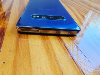 Samsung Galaxy S10 Plus