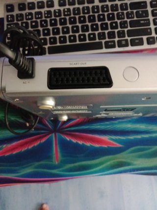 Reproductor DVD/MP3/CD LG Plata