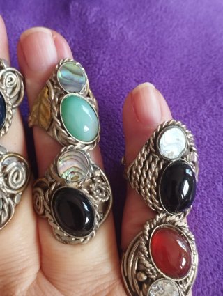 Anillo Artesanal Alpaca y Piedra Ajustable.