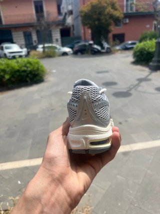 Nike Air Max Moto 2K