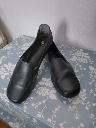 Zapatos planos negros talla 37