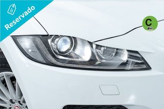 Jaguar F-Pace 2.0L i4D Prestige AWD Auto 132 kW (180 CV)