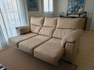 Sofá/cama (90 cms) 3 plazas, en perfecto estado