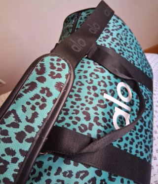 Bolsa de viaje Alo estampado leopardo