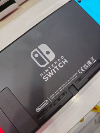 Nintendo Switch V2 con Caja Perfecta