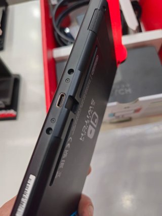 Nintendo Switch V2 con Caja Perfecta
