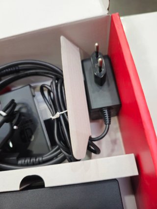 Nintendo Switch V2 con Caja Perfecta