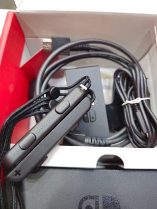 Nintendo Switch V2 con Caja Perfecta