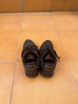 Reebok Classic Negras Talla 38