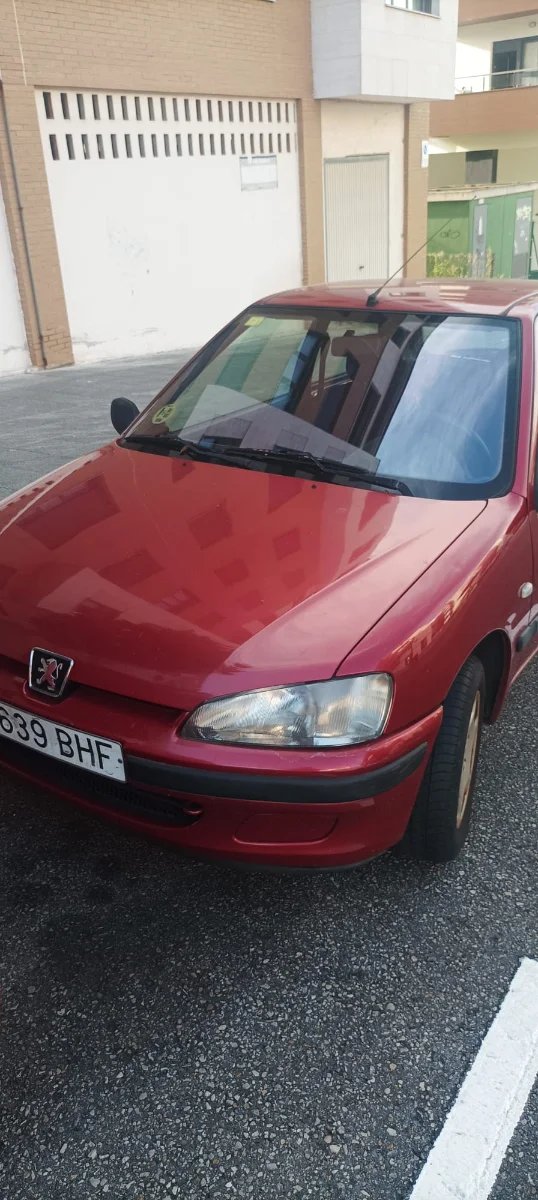 Peugeot 106 1999 - foto 1